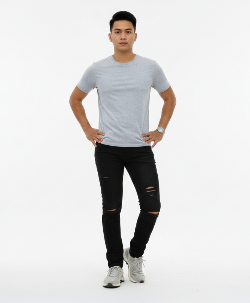 Modelo Ripped Jeans ( RUSH SALE!)