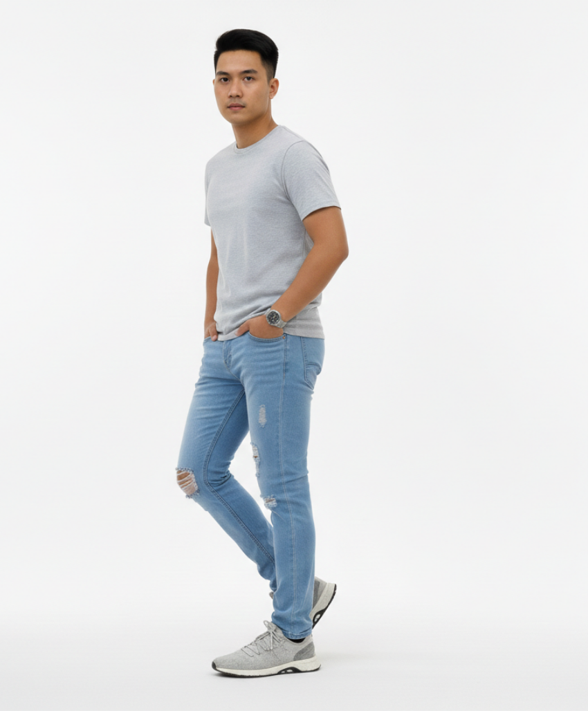 Modelo Ripped Jeans ( RUSH SALE!)